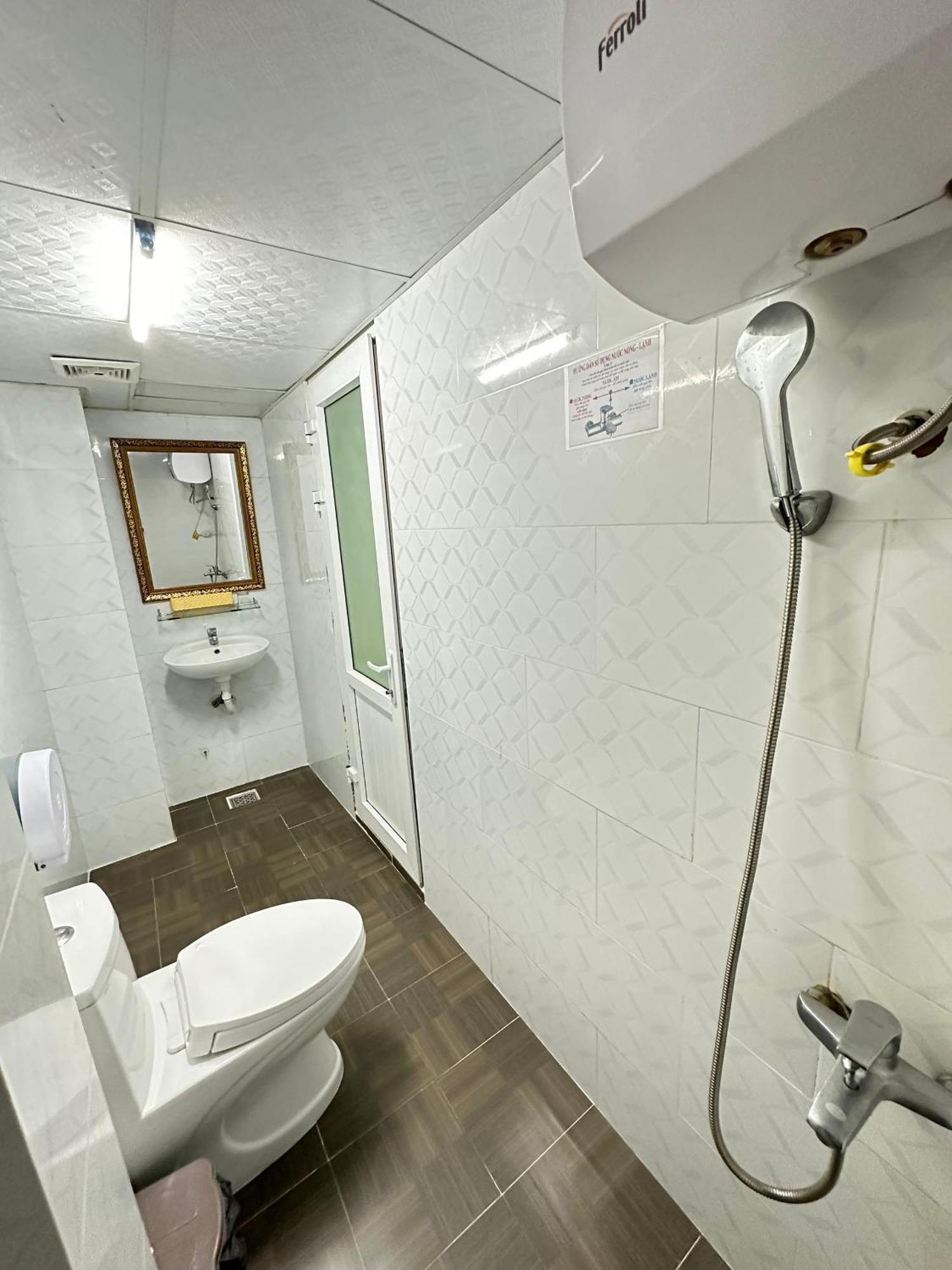 Thanh Thanh 5 Dalat Hotel - Ks Gan Cho Dem Gia Re Ngoại thất bức ảnh